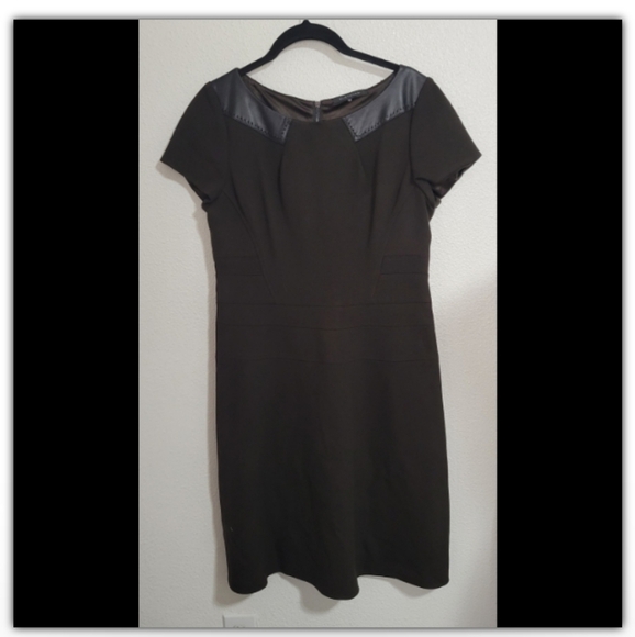 Elie Tahari with some leather details size 10 - Picture 1 of 6